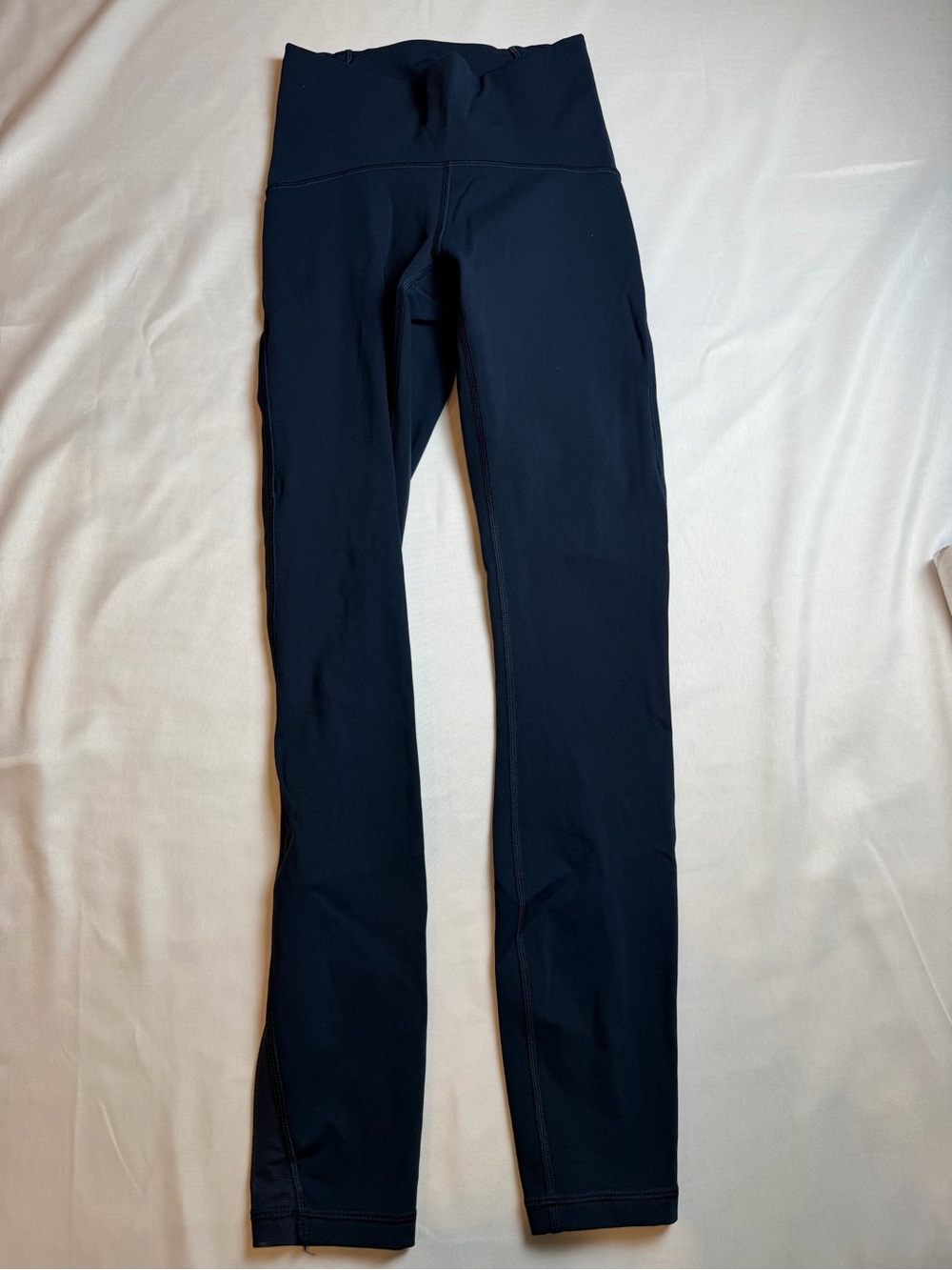 Lululemon Women’s Size 2 High Rise Navy Full Length Leggings